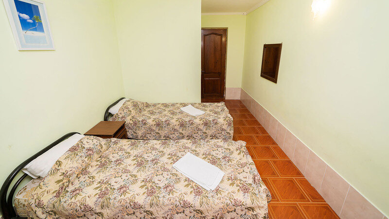 Стандартный 2-местный (с балконом корпус 1)00