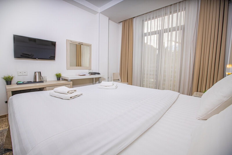 Делюкс 2-местный (KING SIZE)