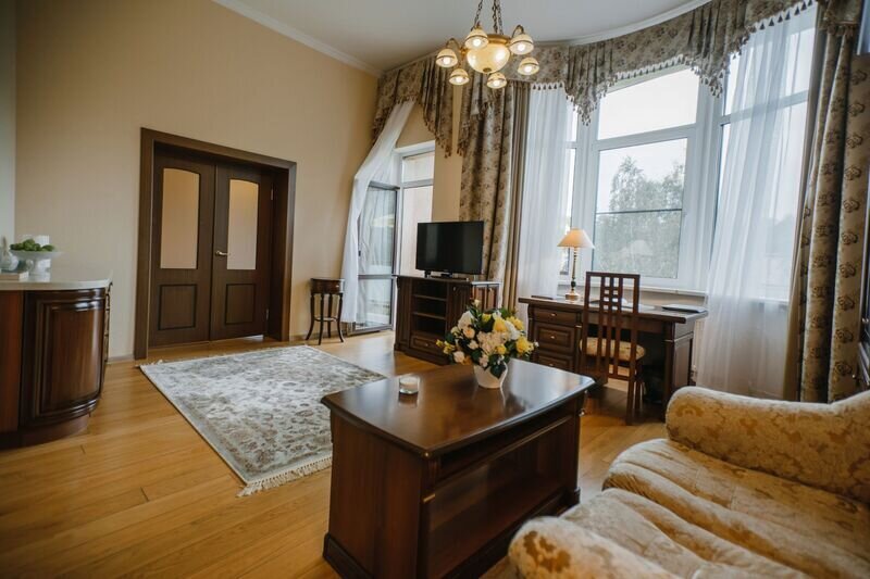 Люкс 2-местный 2-комнатный (улучшенный, корпус 2-4)