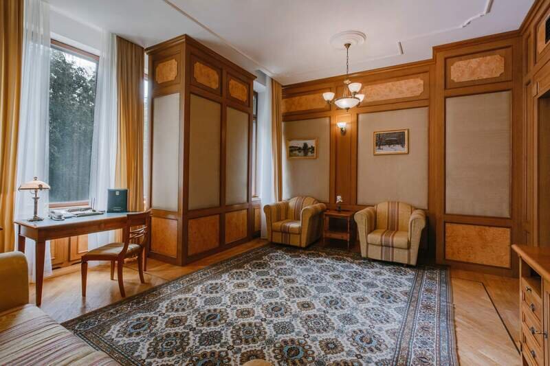 Сьют 2-местный 3-комнатный (корпус 4)