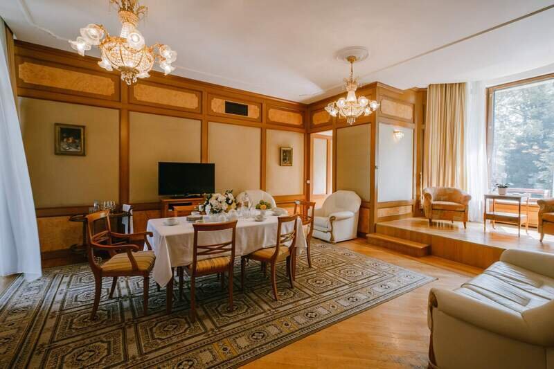 Сьют 2-местный 3-комнатный (корпус 4)