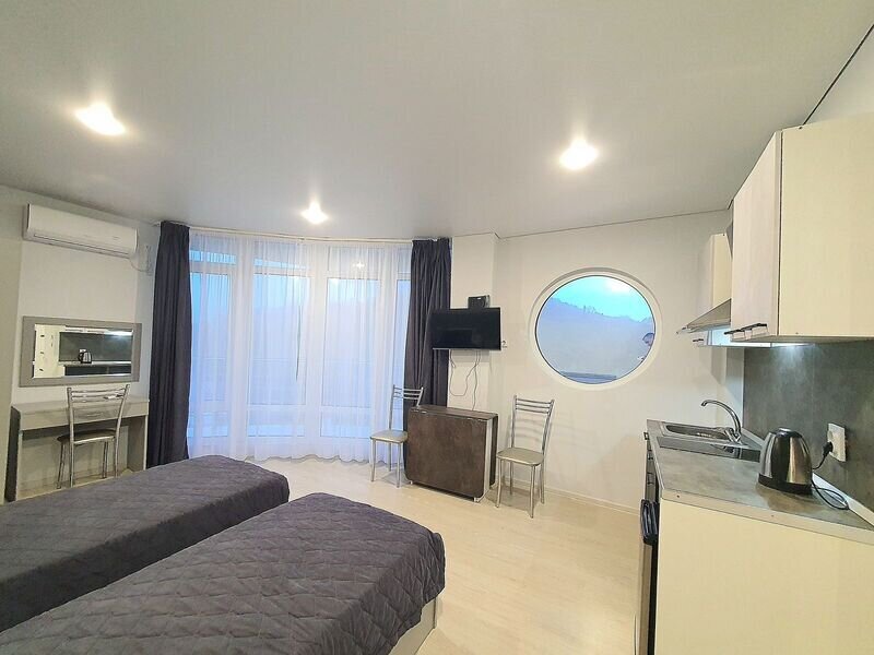 Студио Семейный 3-местный