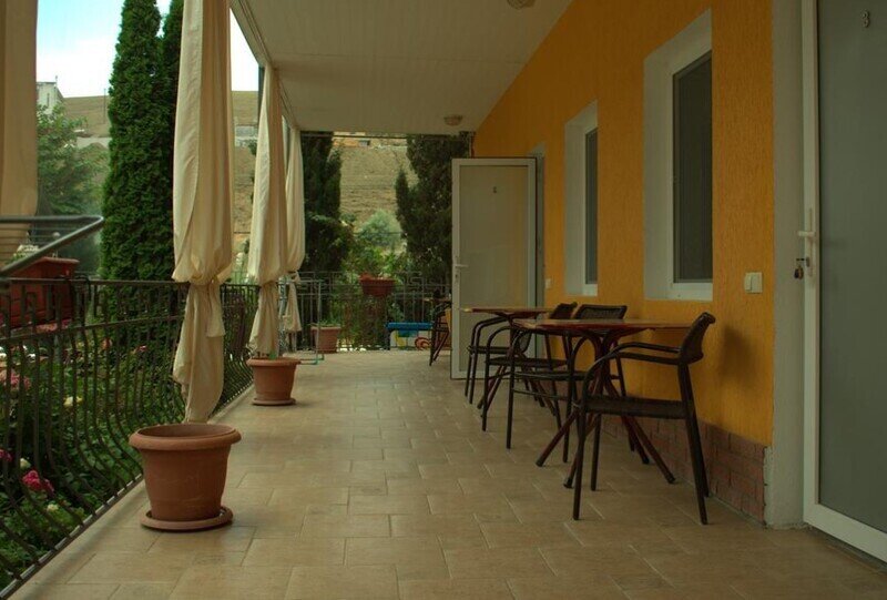 Люкс 4-местный 2-комнатный (с мини-кухней)