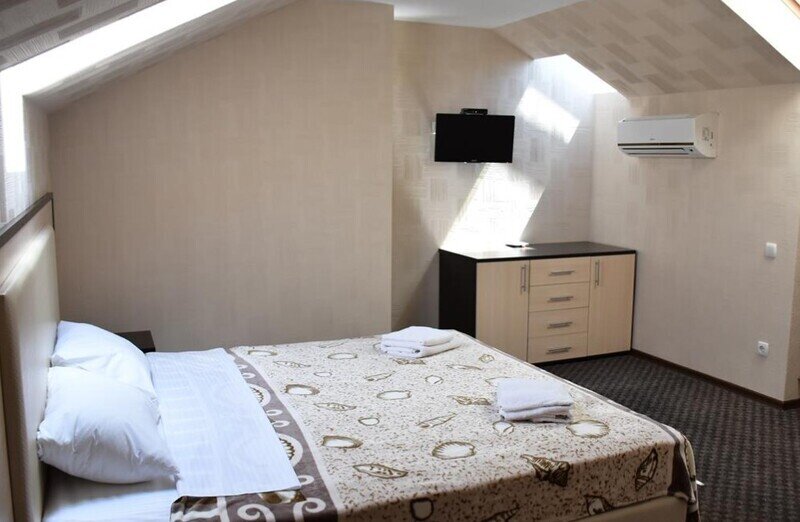 Люкс 4-местный 2-комнатный 2-уровневый