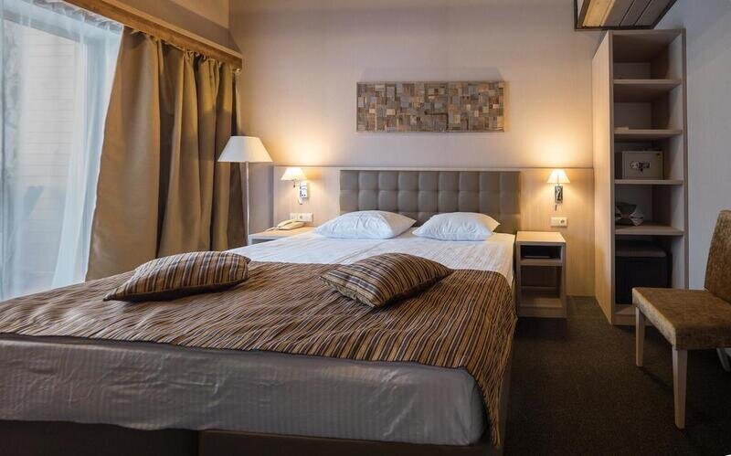 Люкс 2-местный 2-комнатный ROYAL