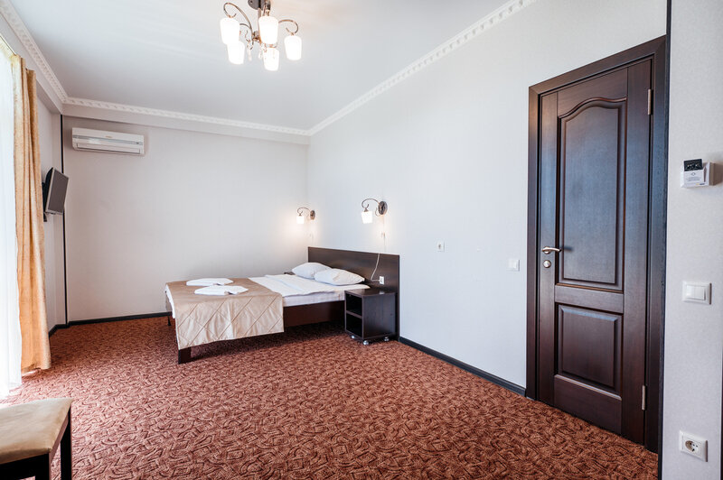 Полулюкс 2-местный (DBL)