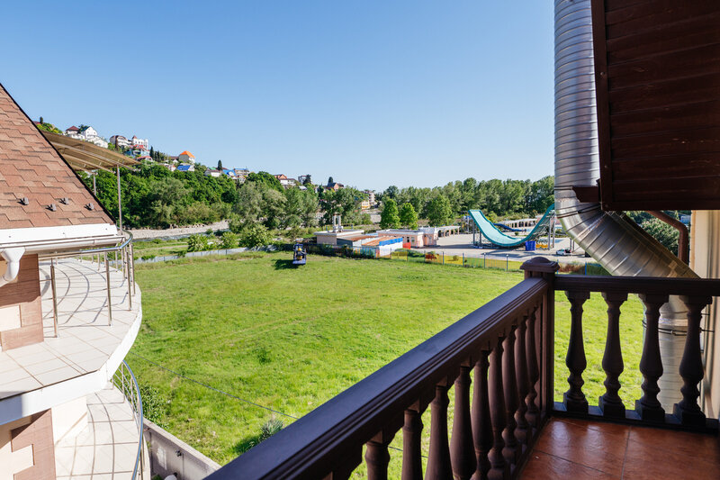 Полулюкс 3-местный