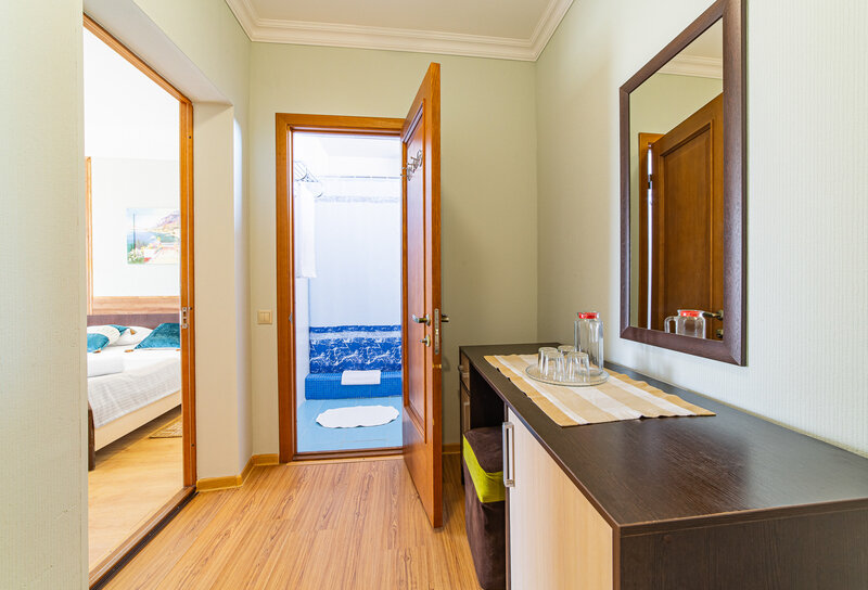 Семейный плюс 4-местный 2-комнатный