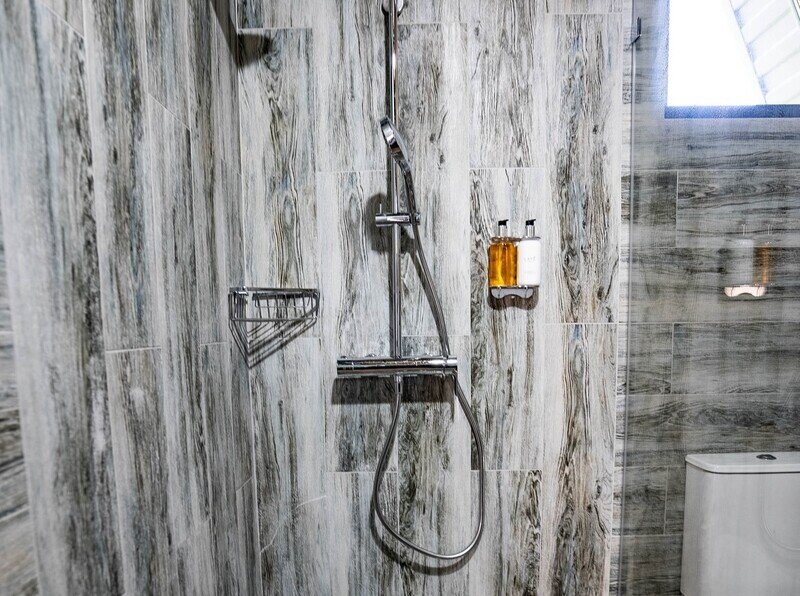 Афрейм 6-местный 2-комнатный