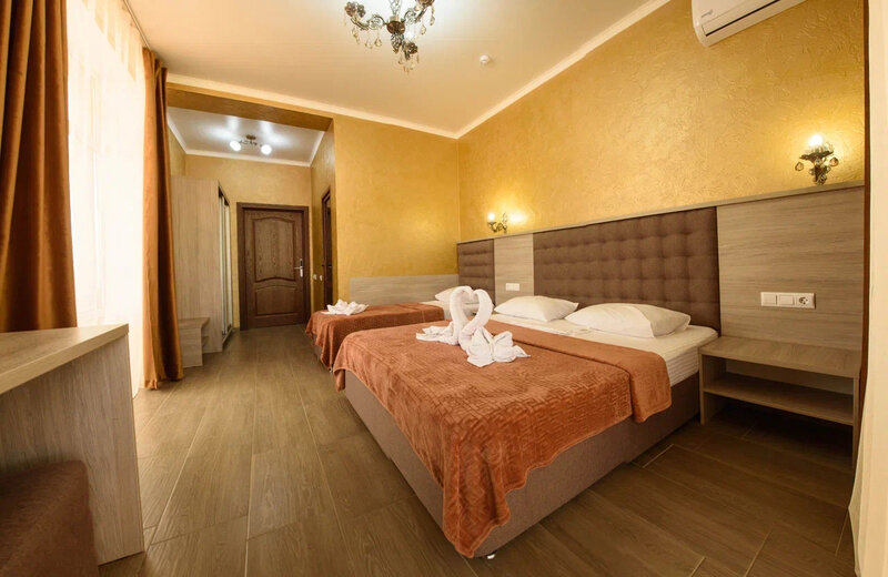 Семейный 3-местный 1-комнатный (1 этаж с патио)