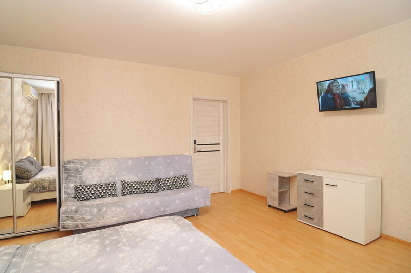 Стандартный 4-местный 1-комнатный (боковой вид на море) №8