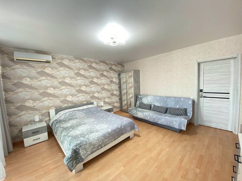 Стандартный 4-местный 1-комнатный (боковой вид на море) №8