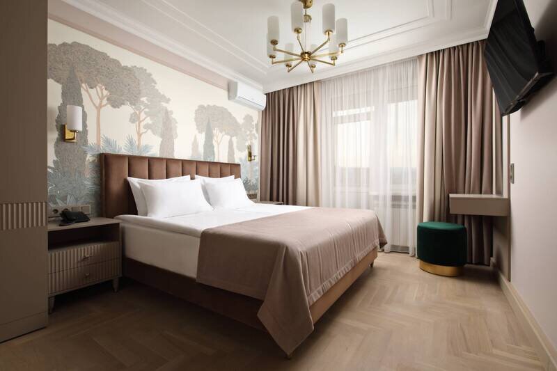 Люкс 2-местный 2-комнатный (с балконом, корпус № 5)