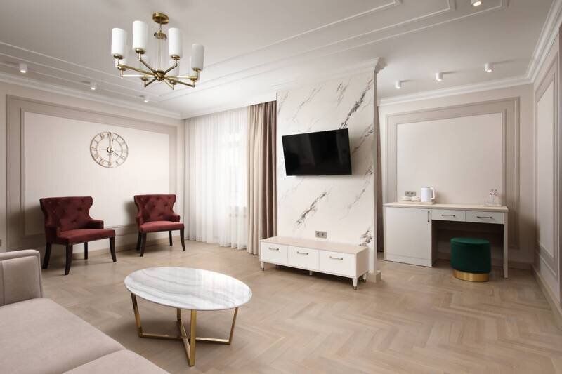 Люкс 2-местный 2-комнатный (с балконом, корпус № 5)