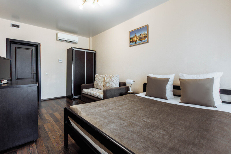 Улучшенный с балконом