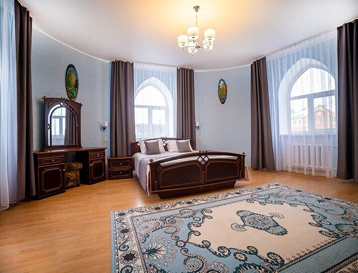 Люкс 2-местный 2-комнатный (с сауной)