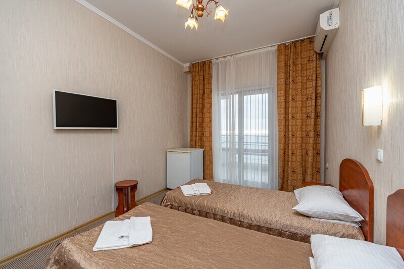 Стандартный 2-местный (Юг с двумя основными местами и раздельными кроватями)