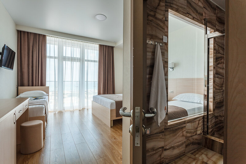 Стандартный 4-местный (вид на море)