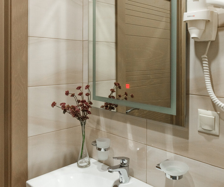 Люкс 2-комнатный 2-местный (вид на море)