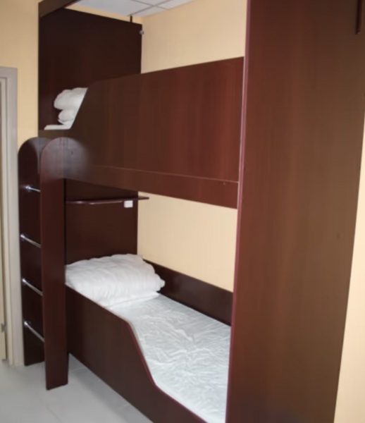 Место 4-местный (1 этаж, №4)