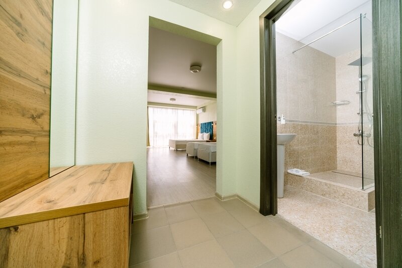 Семейный 4-местный