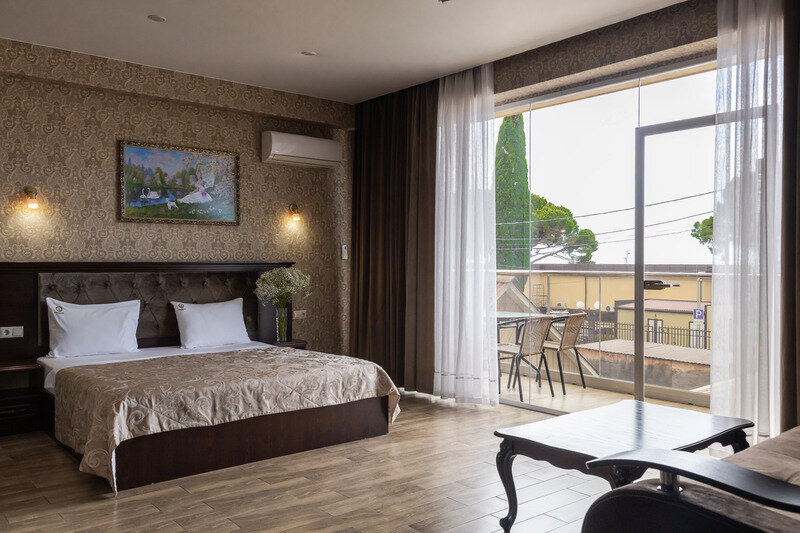 Люкс 3-местный (вид на двор)