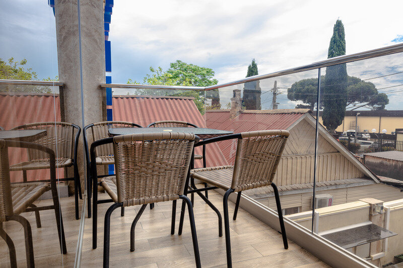 Люкс 3-местный (вид на двор)