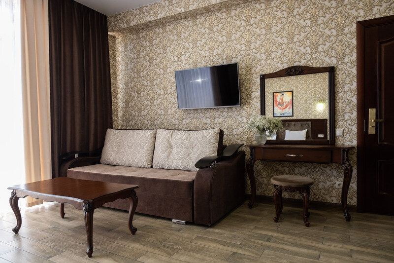 Люкс 3-местный (вид на море)