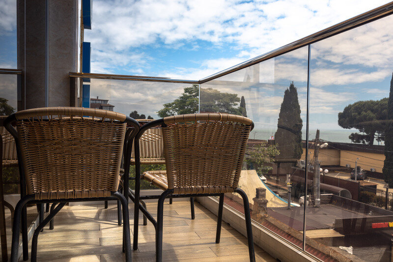 Люкс 3-местный (вид на море)