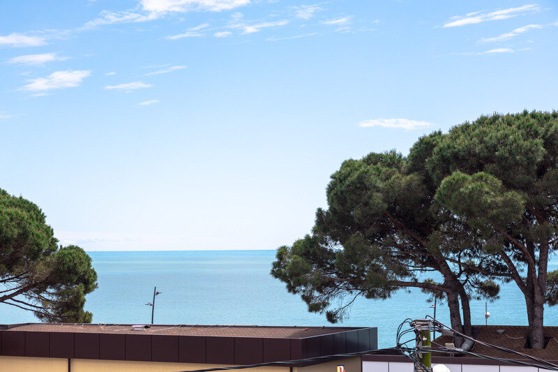 Люкс 3-местный (вид на море)