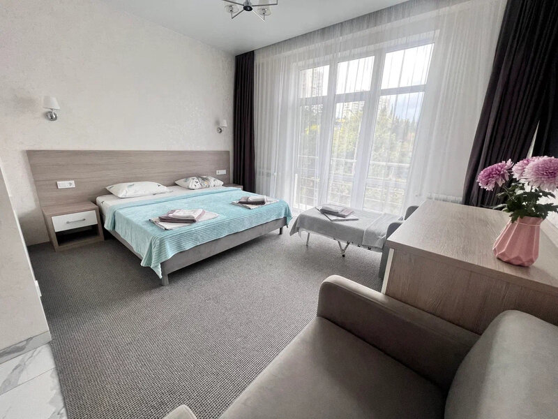 Делюкс 4-местный 1-комнатный