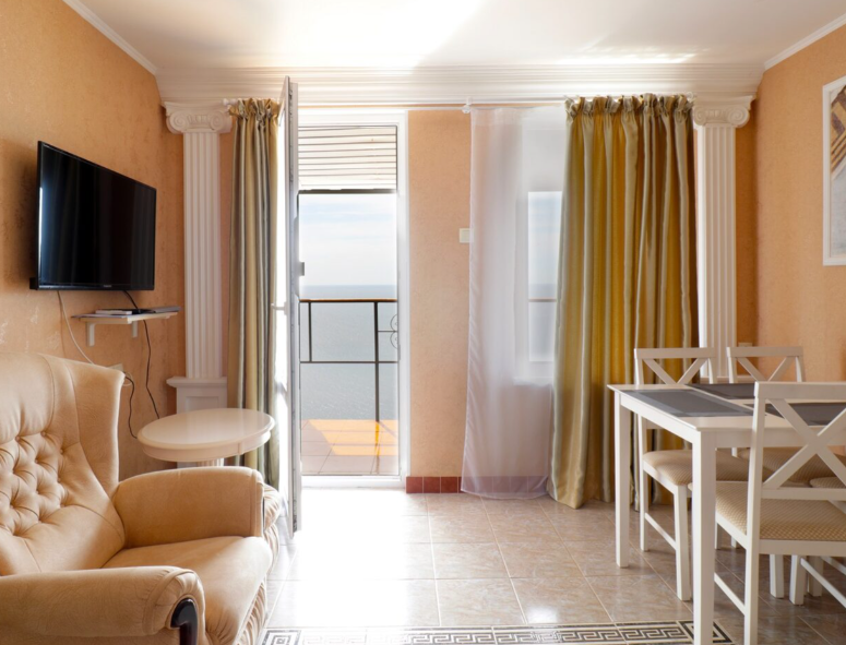 Люкс 4-местный 2-комнатный Греция