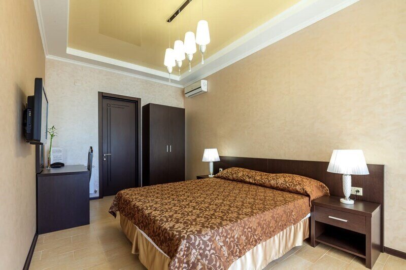 Стандартный 2-местный (с французским балконом)