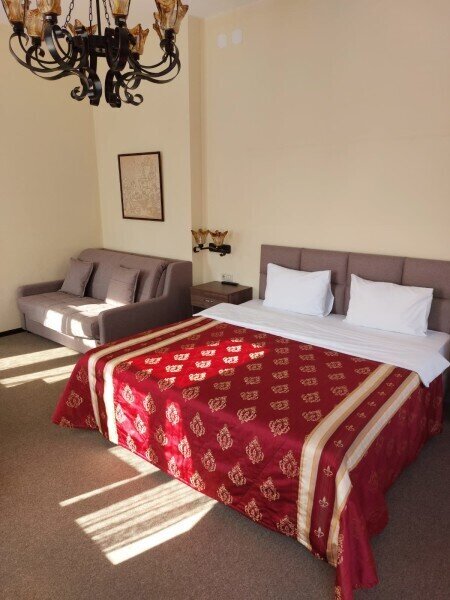 Люкс 2-местный (с балконом)