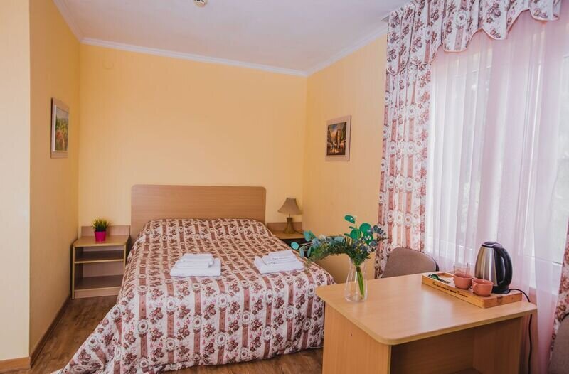 Улучшенный Семейный 2-местный (в коттедже)