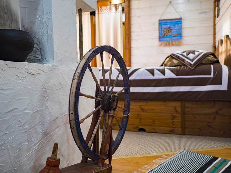 Студио 2-местный (Карельская изба)