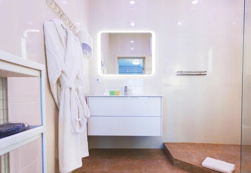 Вилла Премиум 7-местная 3-комнатная (с видом на море)