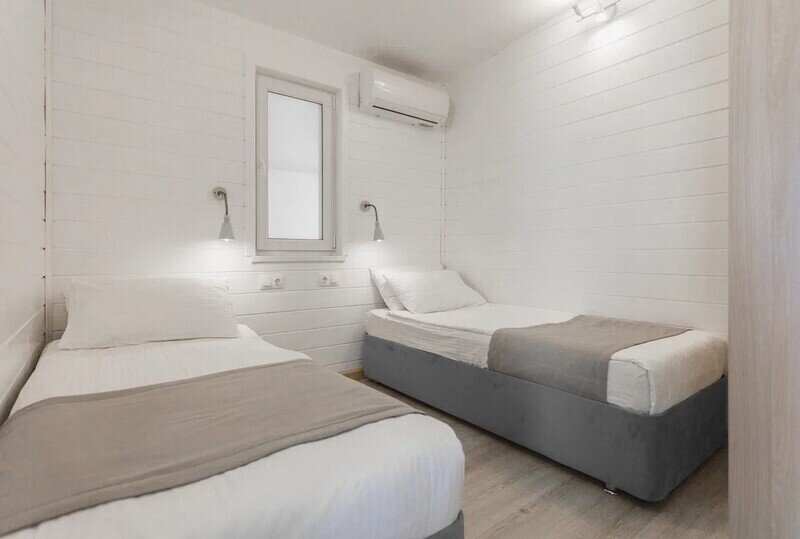 Дом 5-местный 2-комнатный (с видом на море)