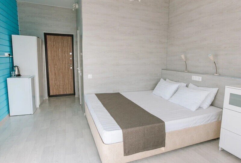 Номер 3-местный 1-комнатный (с видом на территорию)