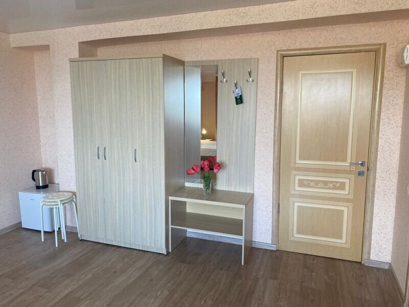 Студия 3-местный