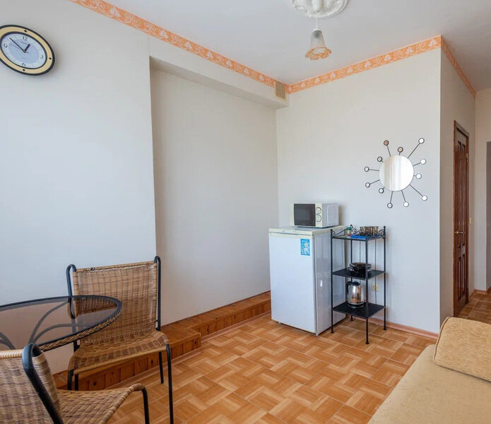 Люкс 4-местный 2-комнатный