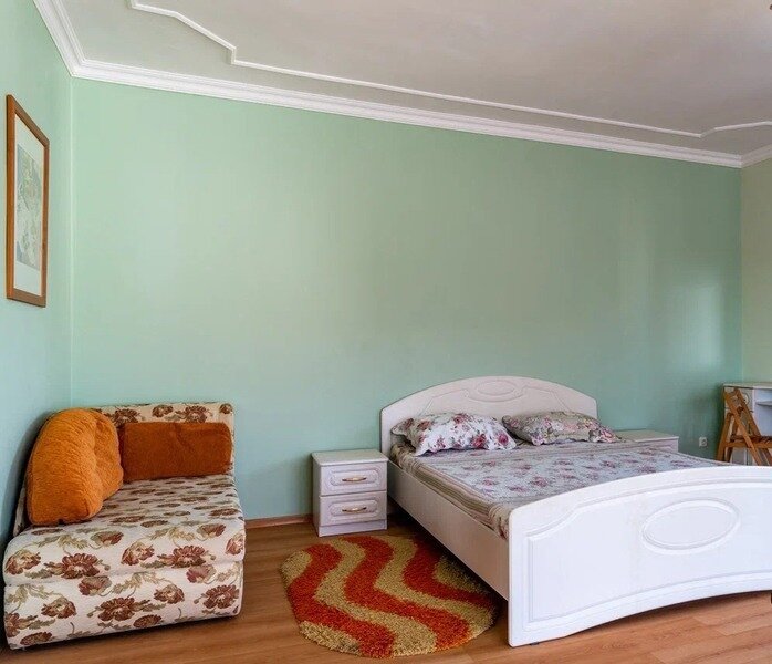 Люкс 5-местный 2-комнатный (с балконом)