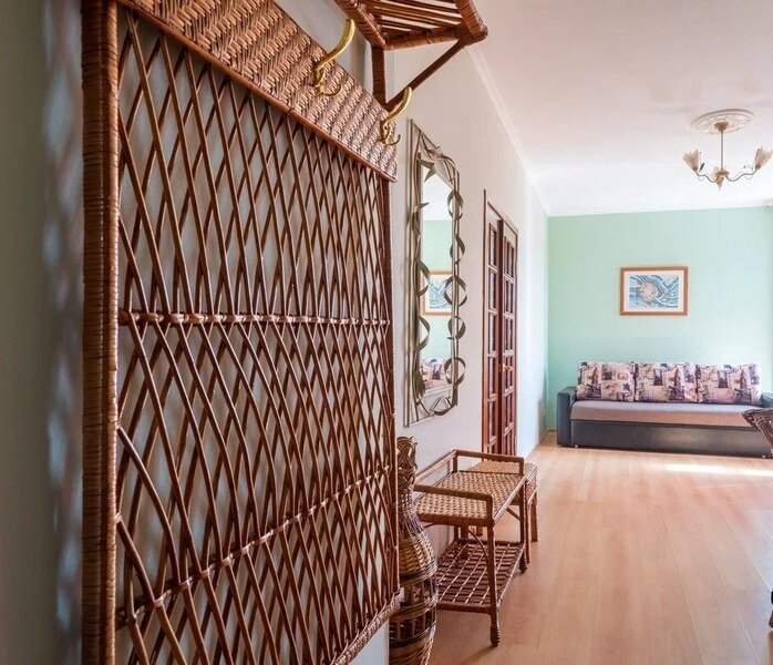 Люкс 5-местный 2-комнатный (с балконом)