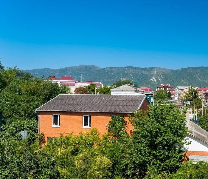 Люкс 5-местный 2-комнатный (с балконом)