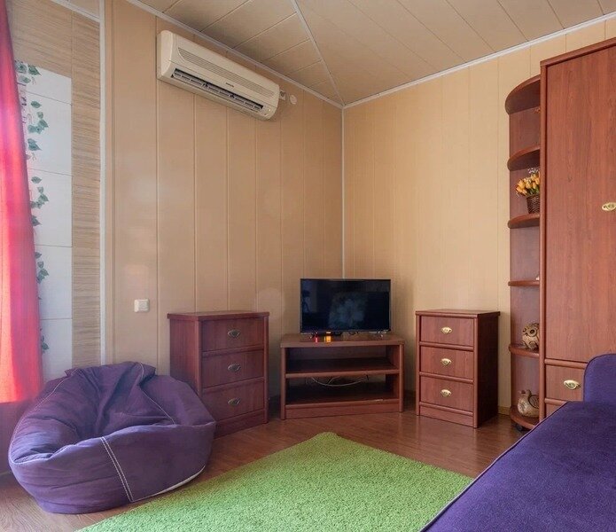 Студио 4-местный (с отдельным входом)