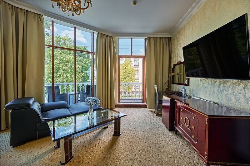 Делюкс 2-местный (с балконом DBL)