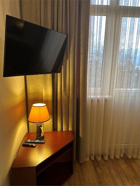 Люкс 4-местный 2-комнатный