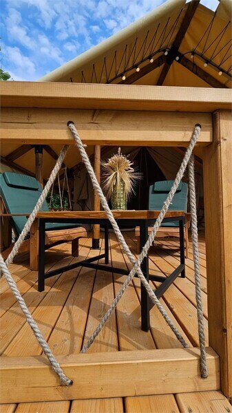 Дом 4-местный Семейный (Сафари)