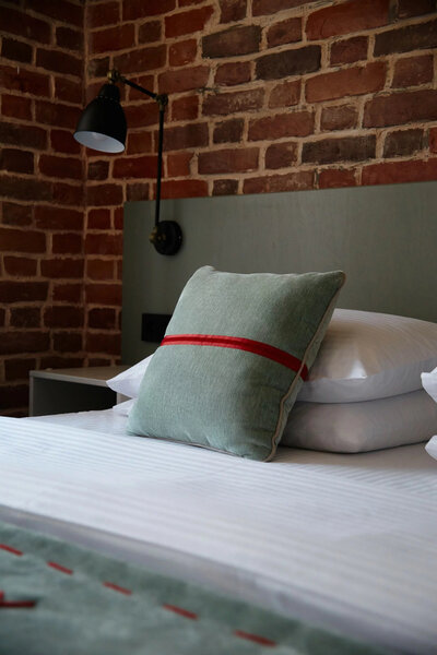 Номер 1-местный