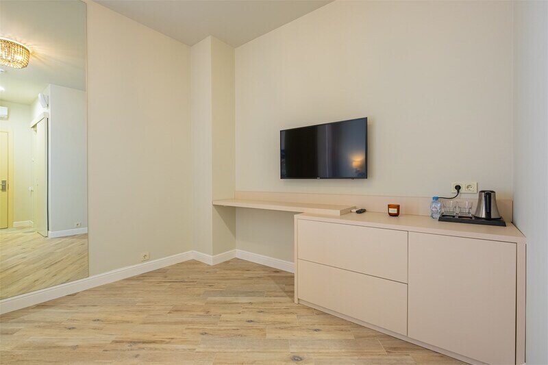 Стандартный 2-местный 1-комнатный (французский балкон)